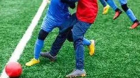 娱乐圈明星齐聚观礼，霍震霆父子亮相，梁安琪邝美云同场出席